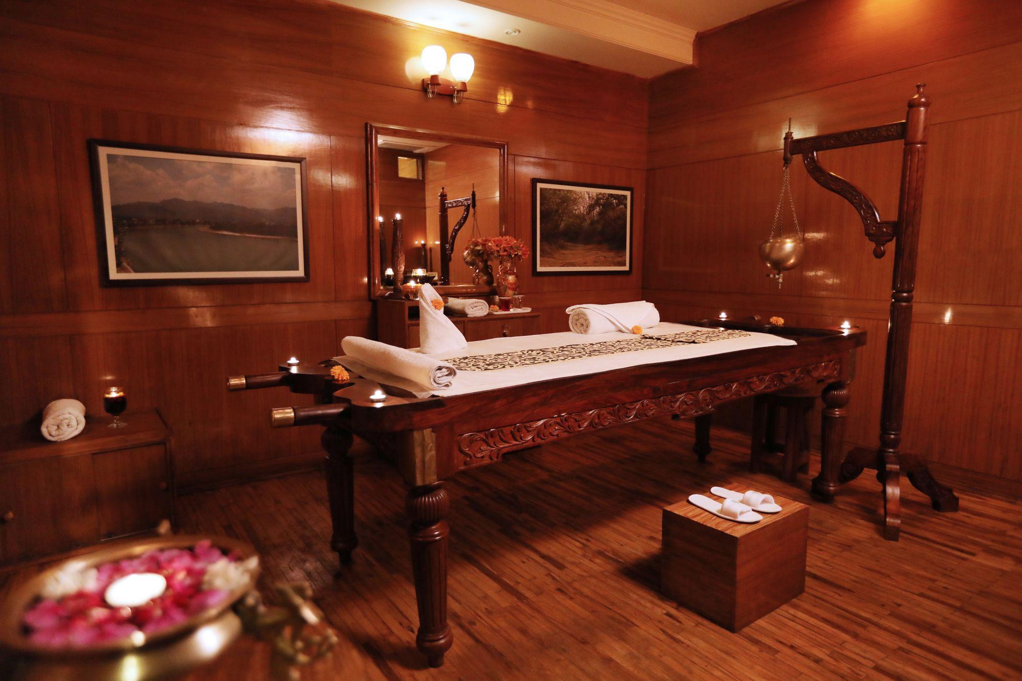 Ganga Kinare- A Riverside Boutique Resort, Rishīkesh Esterno foto